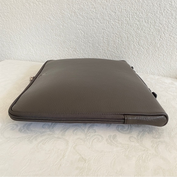 Serapian brown Leather Document laptop Case - Picture 5 of 12